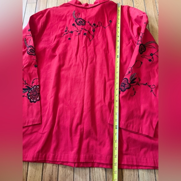 liz and me button blouse women’s Size 2X Red Embroid Beaded Asian Career Floral - Picture 6 of 7
